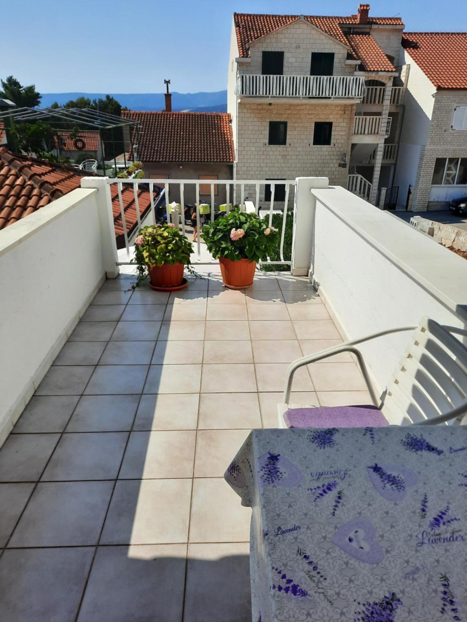 Apartments Marjanovic Bol Pokoj fotografie